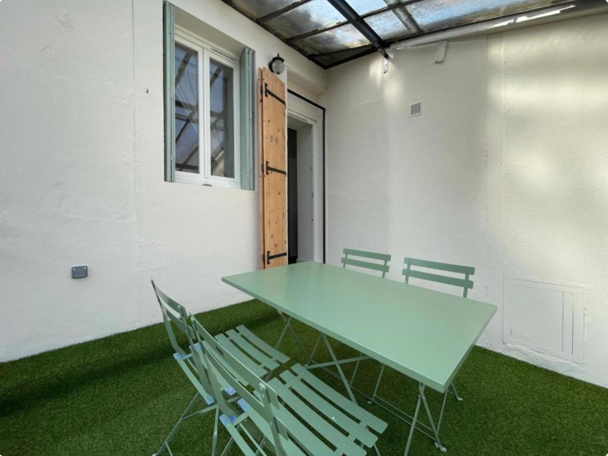 Superbe T2 Neuf Centre Ville Wifi Terrasse Netflix Perigueux Exterior photo
